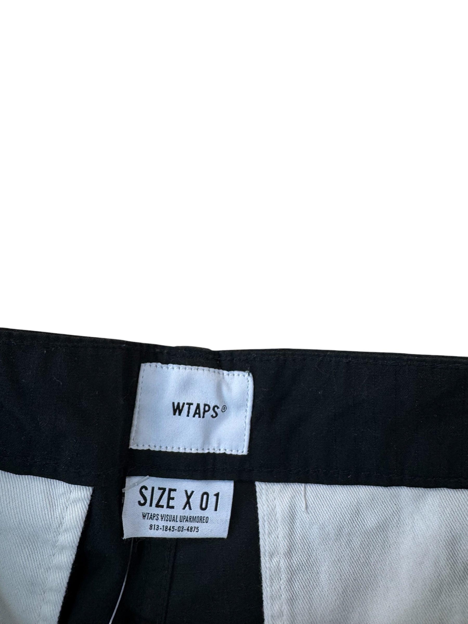 WTAPS Black Cargo Shorts (1)