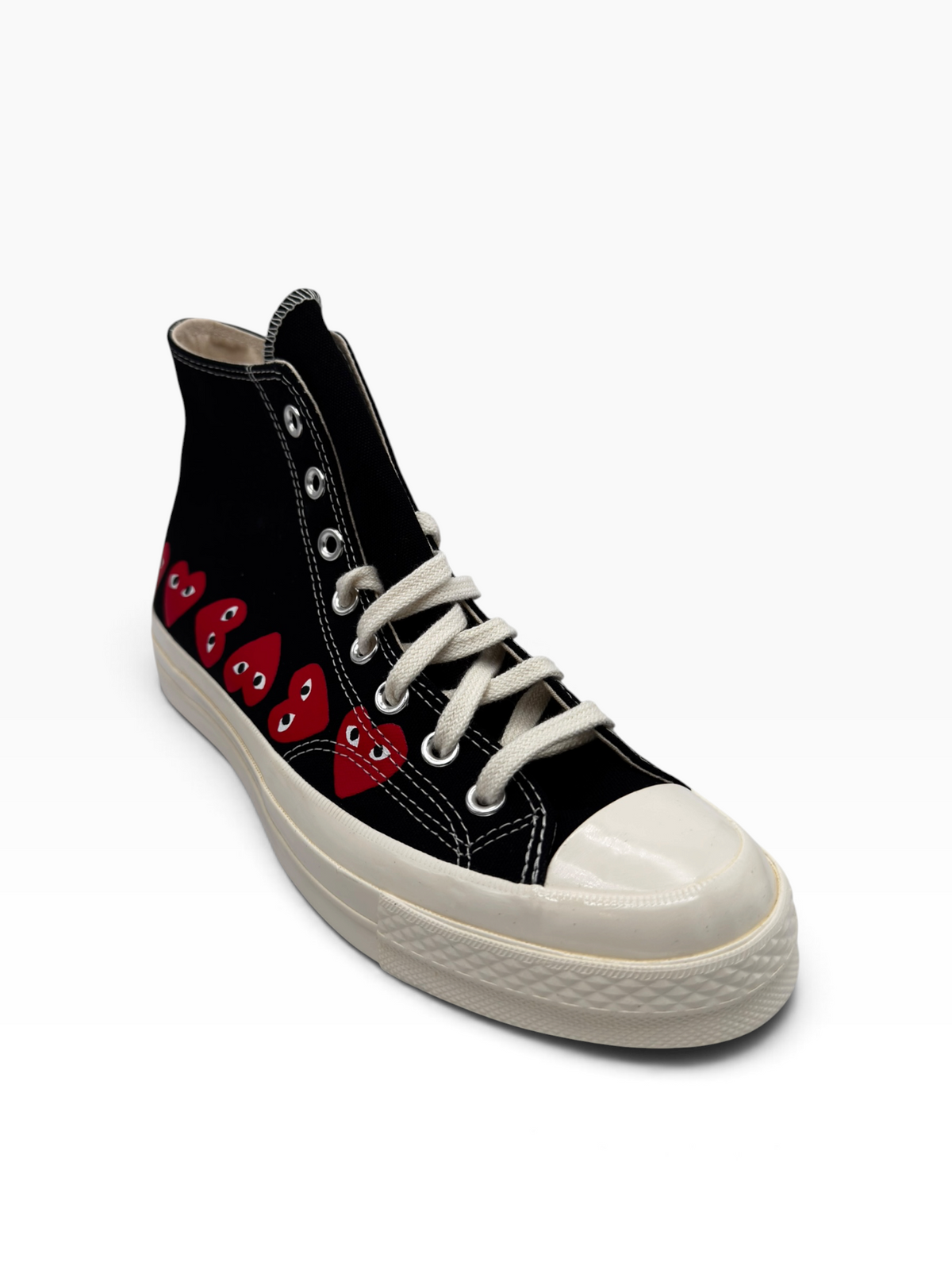 Comme Des Garcons PLAY Converse