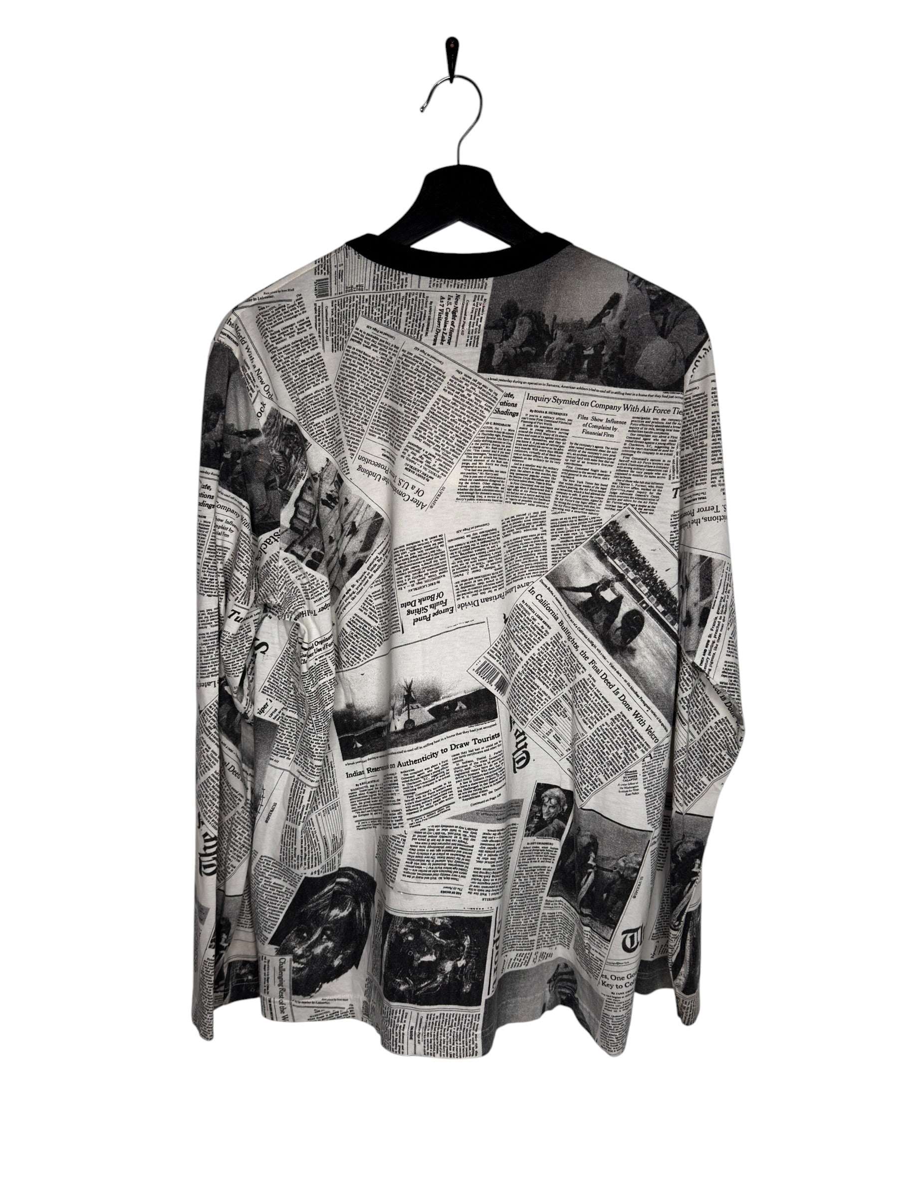 Supreme 2012 Newspaper LS (L)