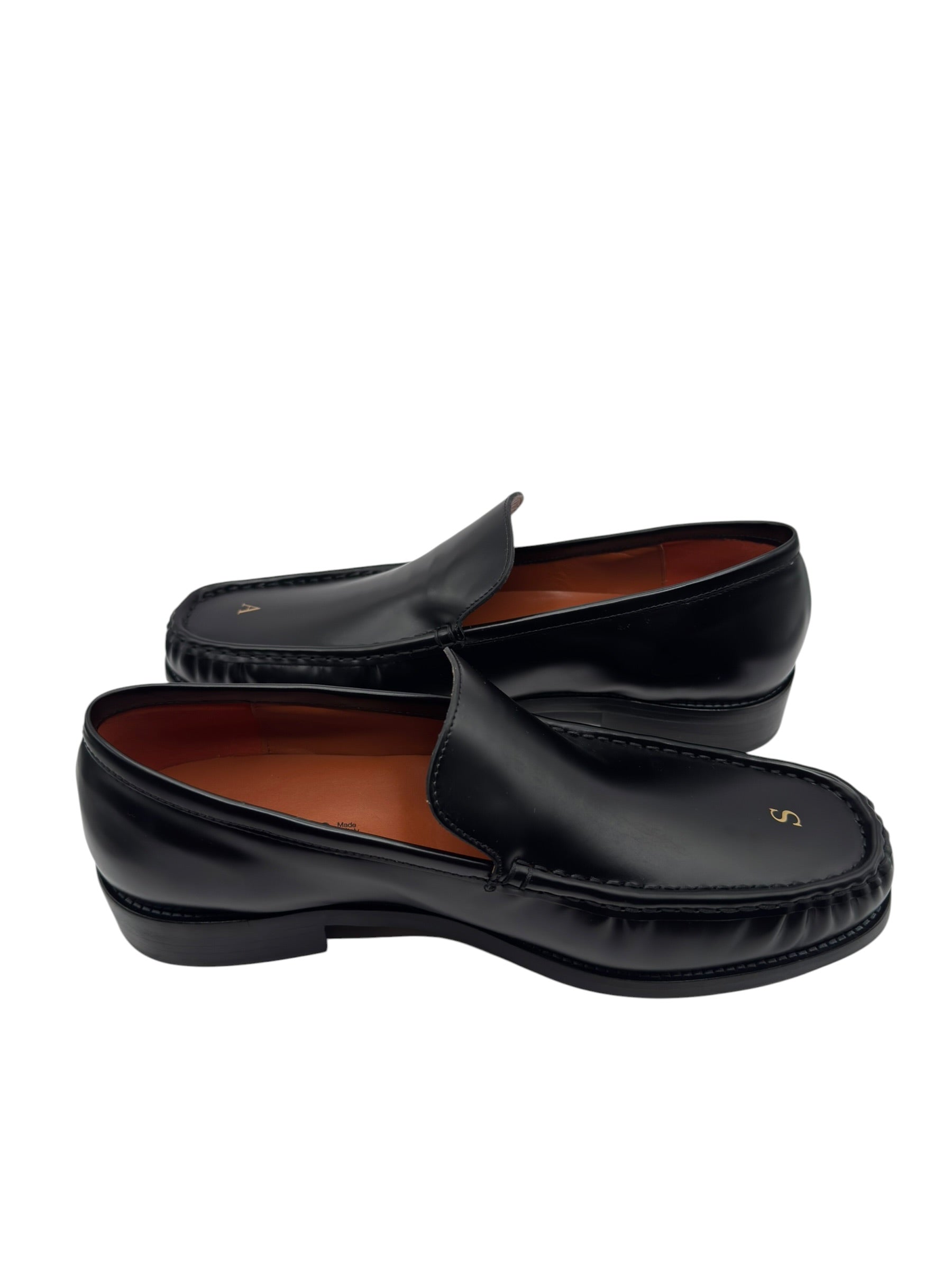 Acne Studios Black Leather Initial Loafer (46)