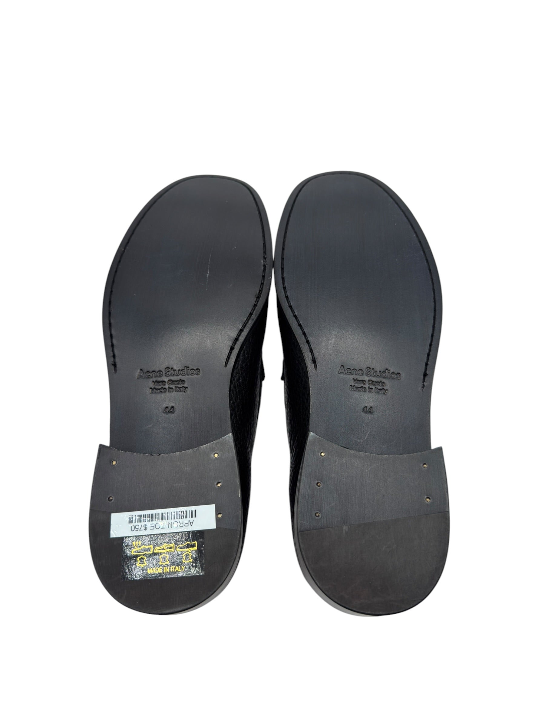 Acne Studios Grainy Leather Initial Loafer (44)